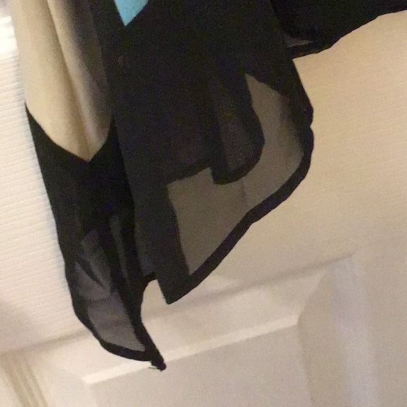 Tunic top, Style & Co, XL, shark bite hem - Picture 4 of 4